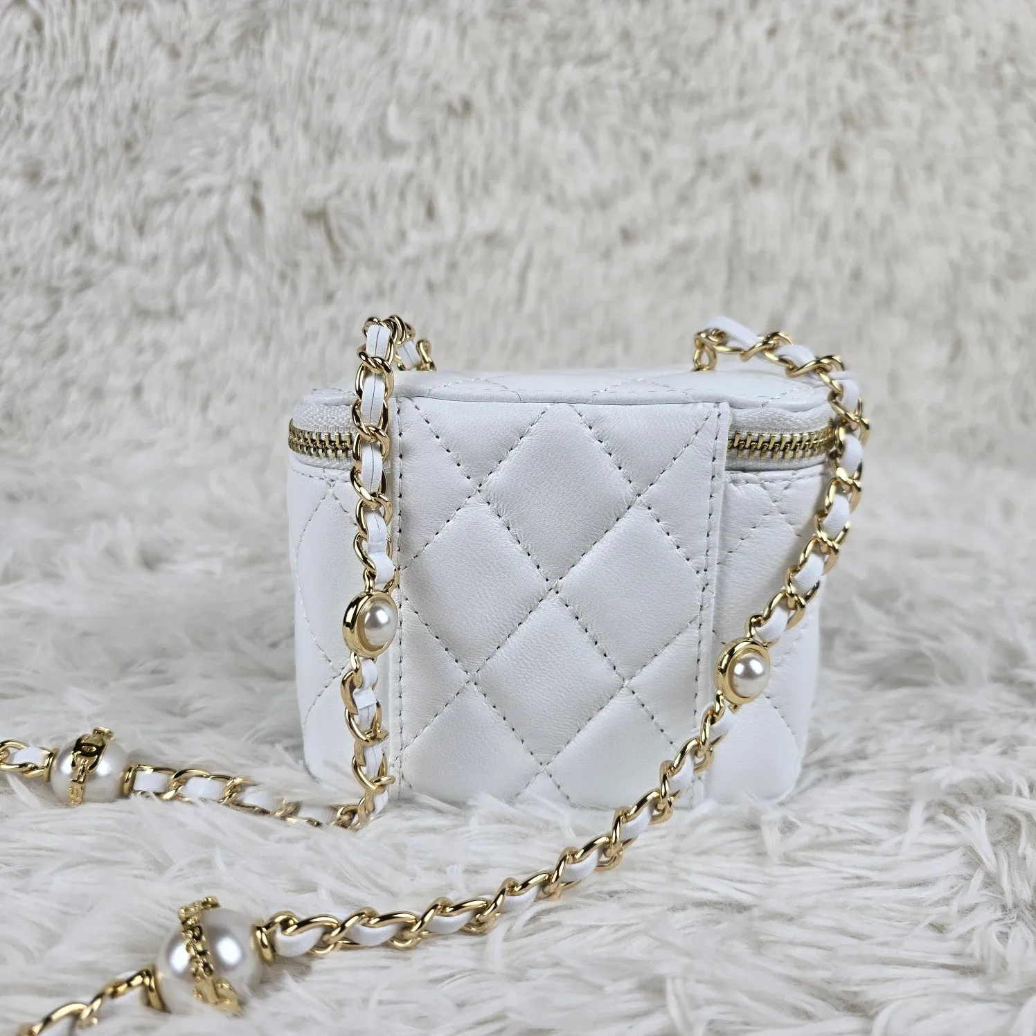 3 Color - Pearl - EmbellishedQuilted Vanity Small Crossbody