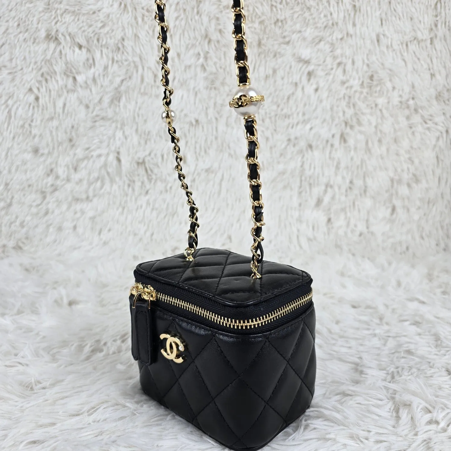 3 Color - Pearl - EmbellishedQuilted Vanity Small Crossbody