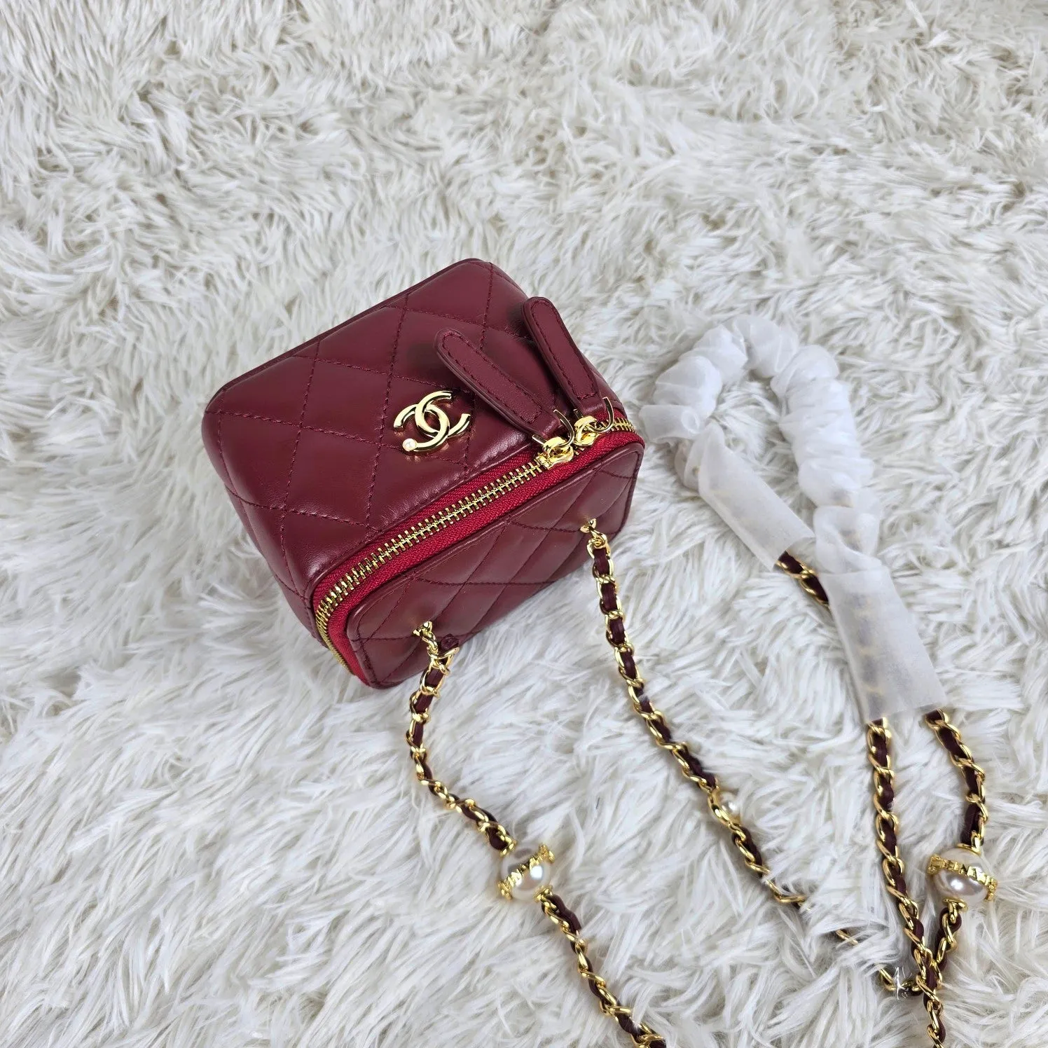 3 Color - Pearl - EmbellishedQuilted Vanity Small Crossbody