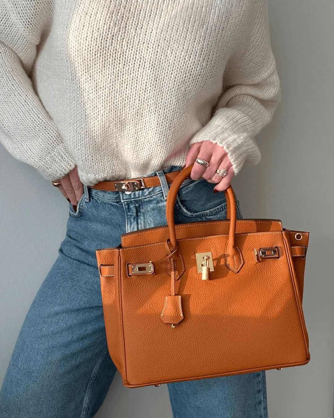 Aveline | Structured Vegan Leather Handbag – Elegant & Versatile Everyday Tote