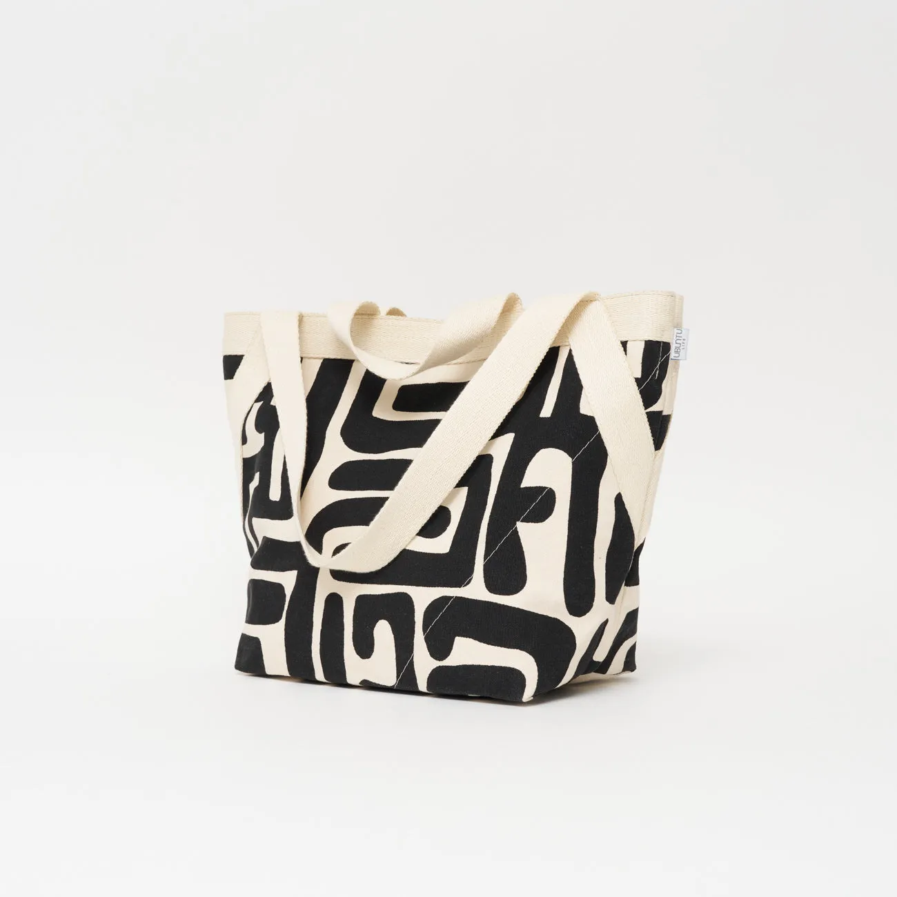Karibu Tote - Medium - Black Kuba