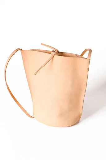 Leather crossbucket for women | AKey