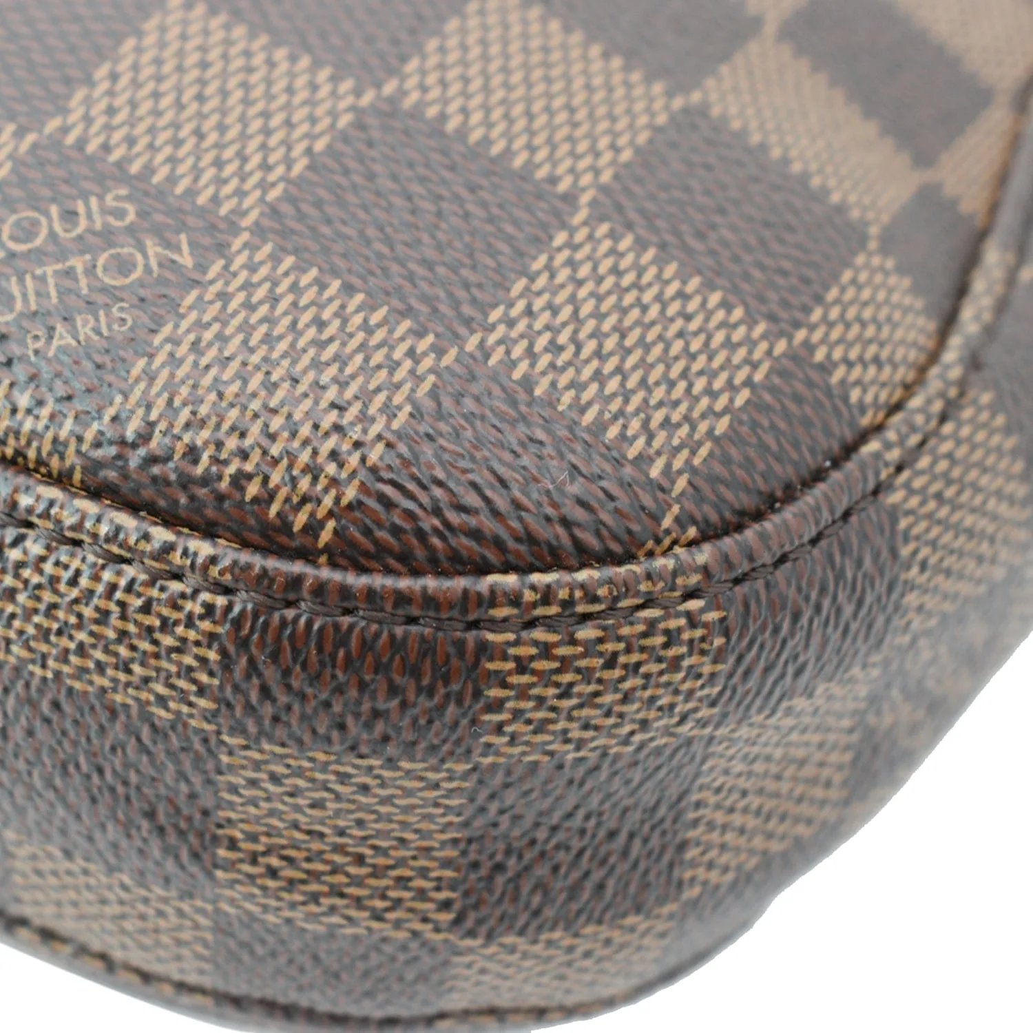 LOUIS VUITTON South Bank Besace Damier Ebene Crossbody Bag Brown