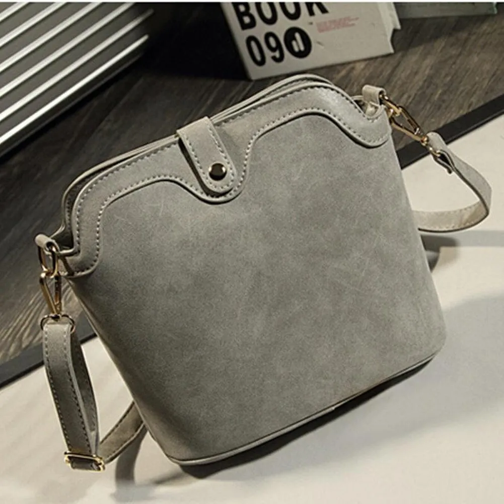 <bold>Messenger Bag  / Satchel  <br>Vegan-Leather