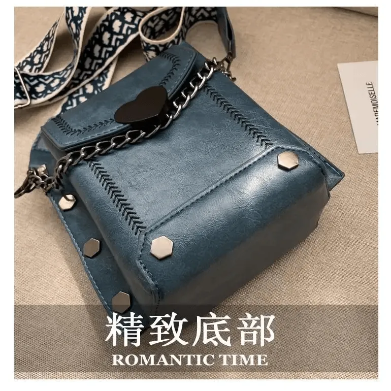 Modern Elegant Stunning Heart-Shaped Women's Bag Cute Studded Shoulder Bag For Women And Girls