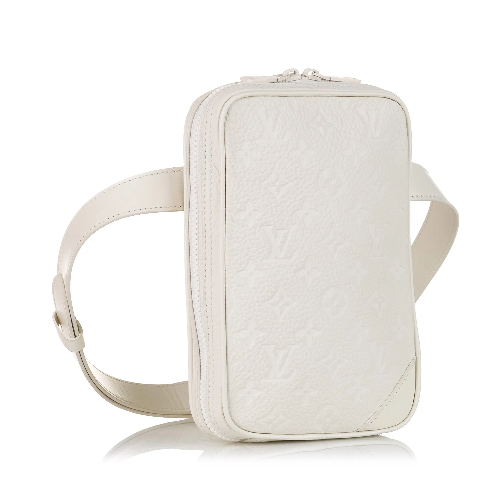 Monogram Taurillon Utility Side