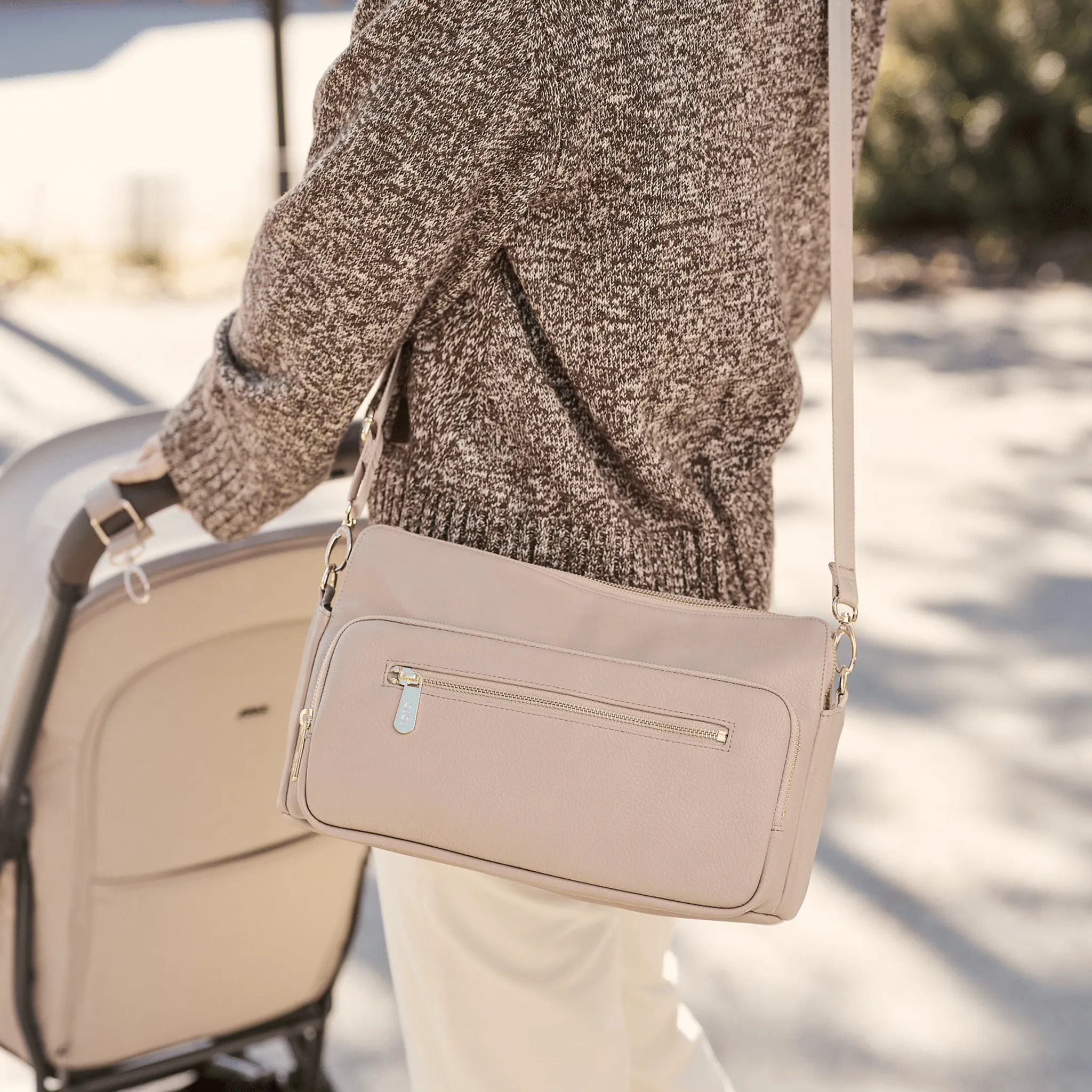 OiOi - Multitasker Pram Caddy - Oat Vegan Leather