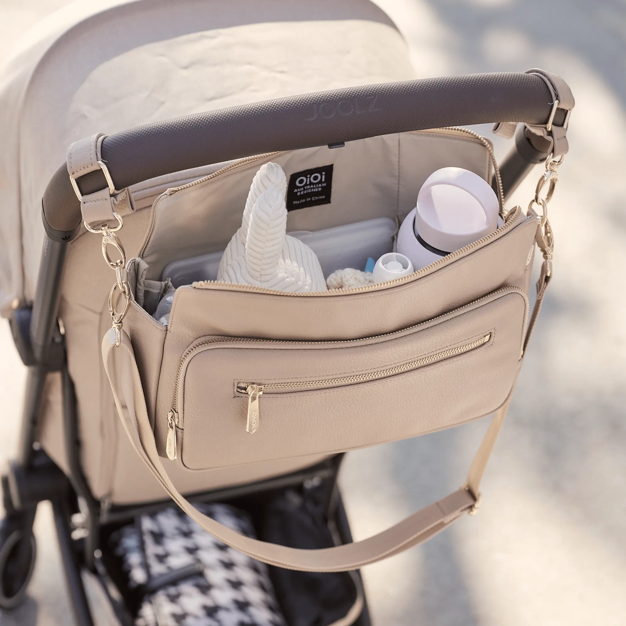 OiOi - Multitasker Pram Caddy - Oat Vegan Leather