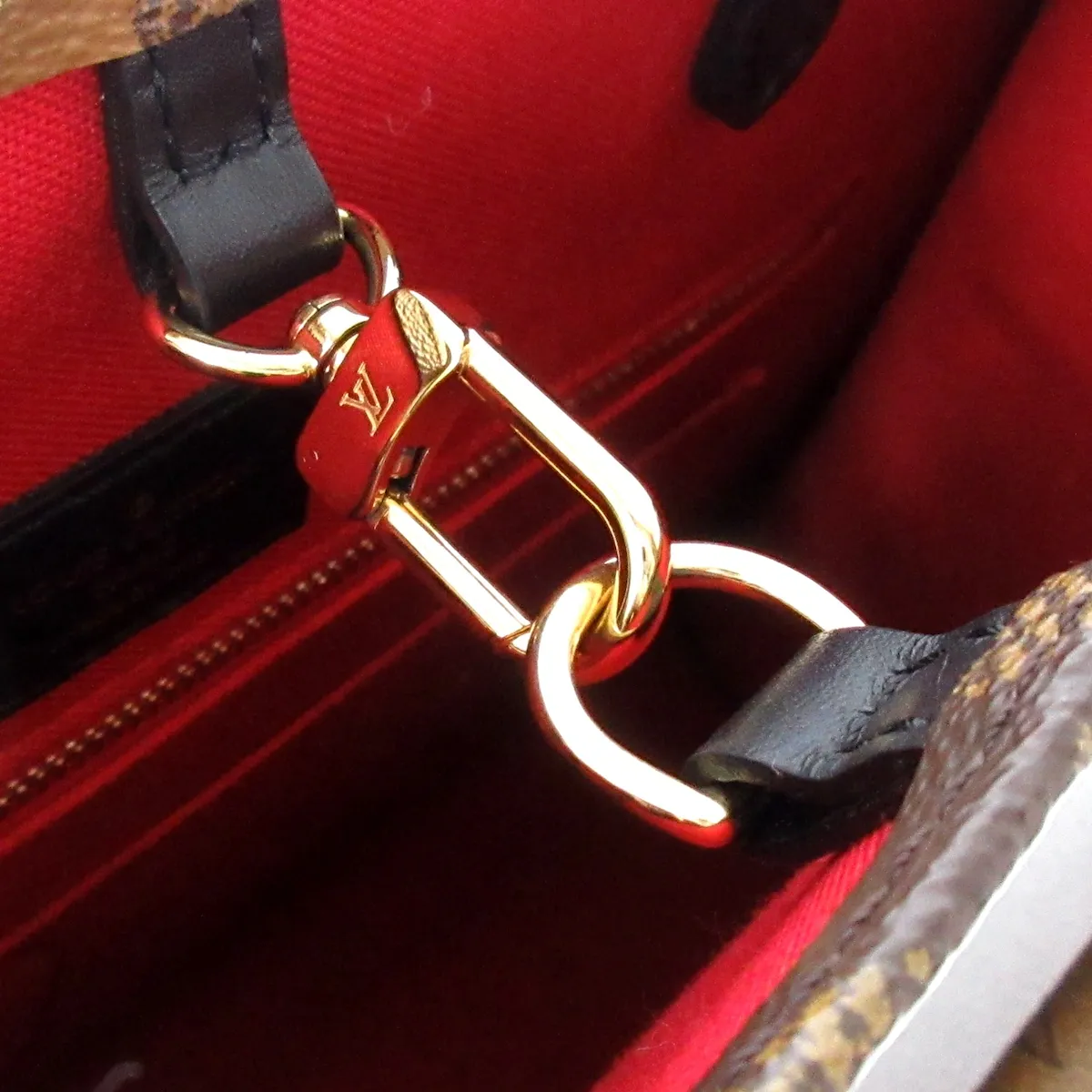 PRE-OWNED LV Onthego MM Monogram Reverse Canvas Tote Bag