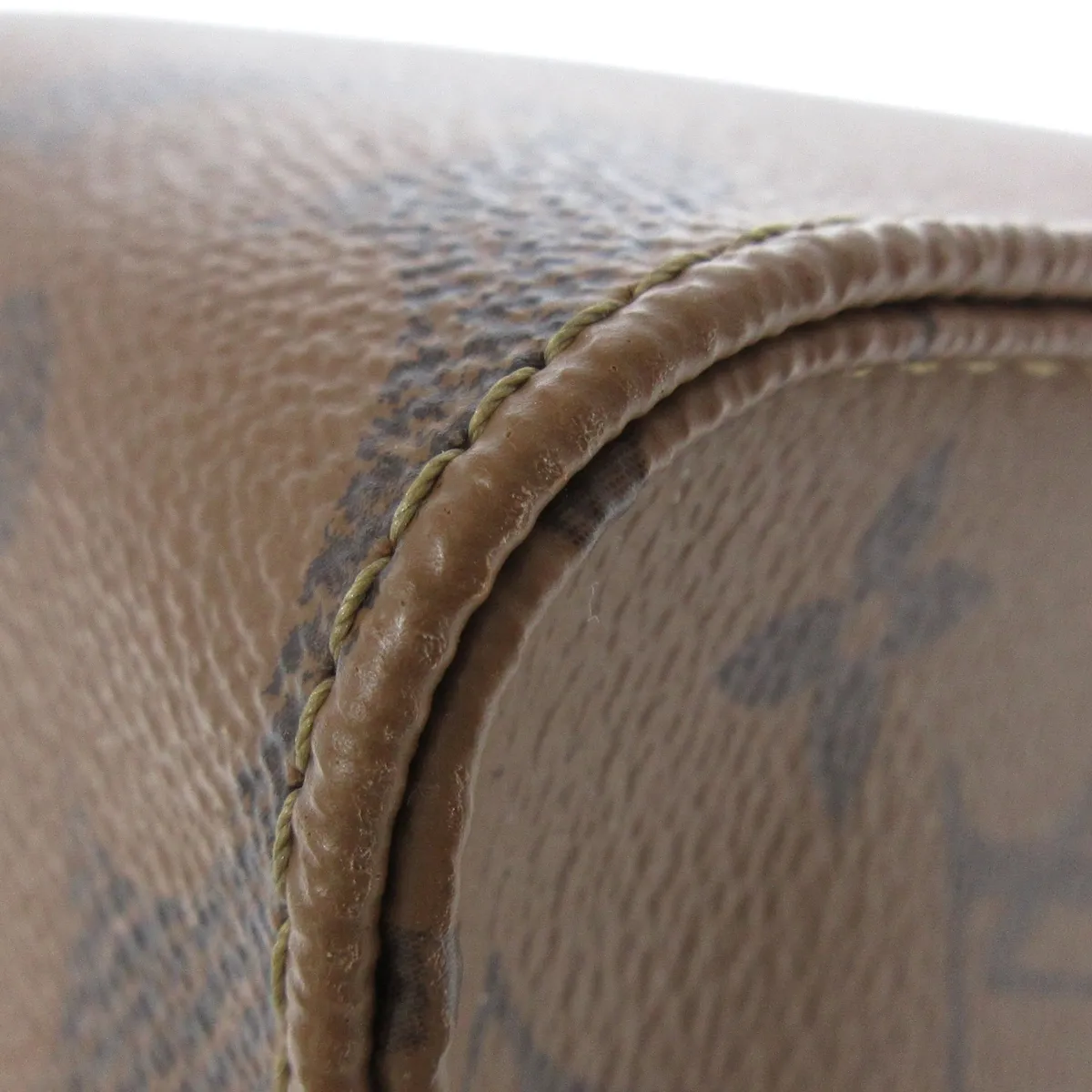 PRE-OWNED LV Onthego MM Monogram Reverse Canvas Tote Bag
