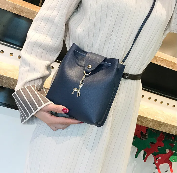 ROMOLA Womens Tote Bag
