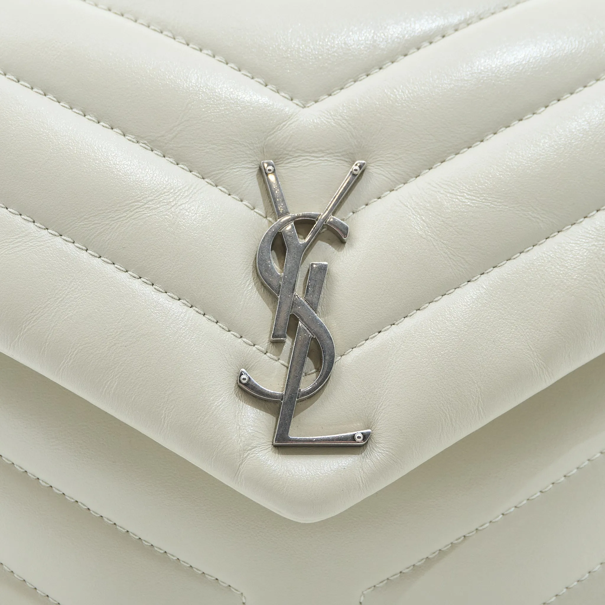 Saint Laurent Lou Lou Small Bag Crema Soft