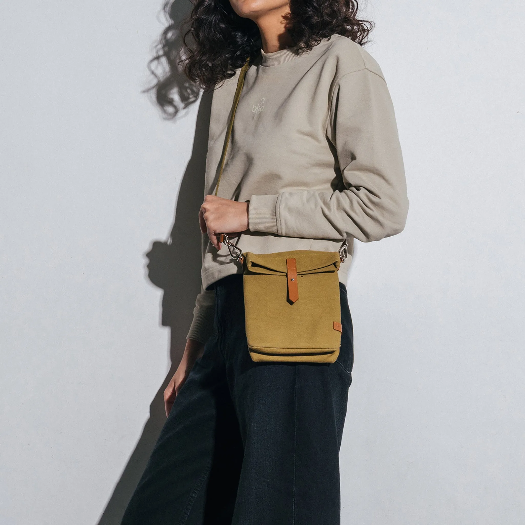 Scout Crossbody Bag, Olive Green