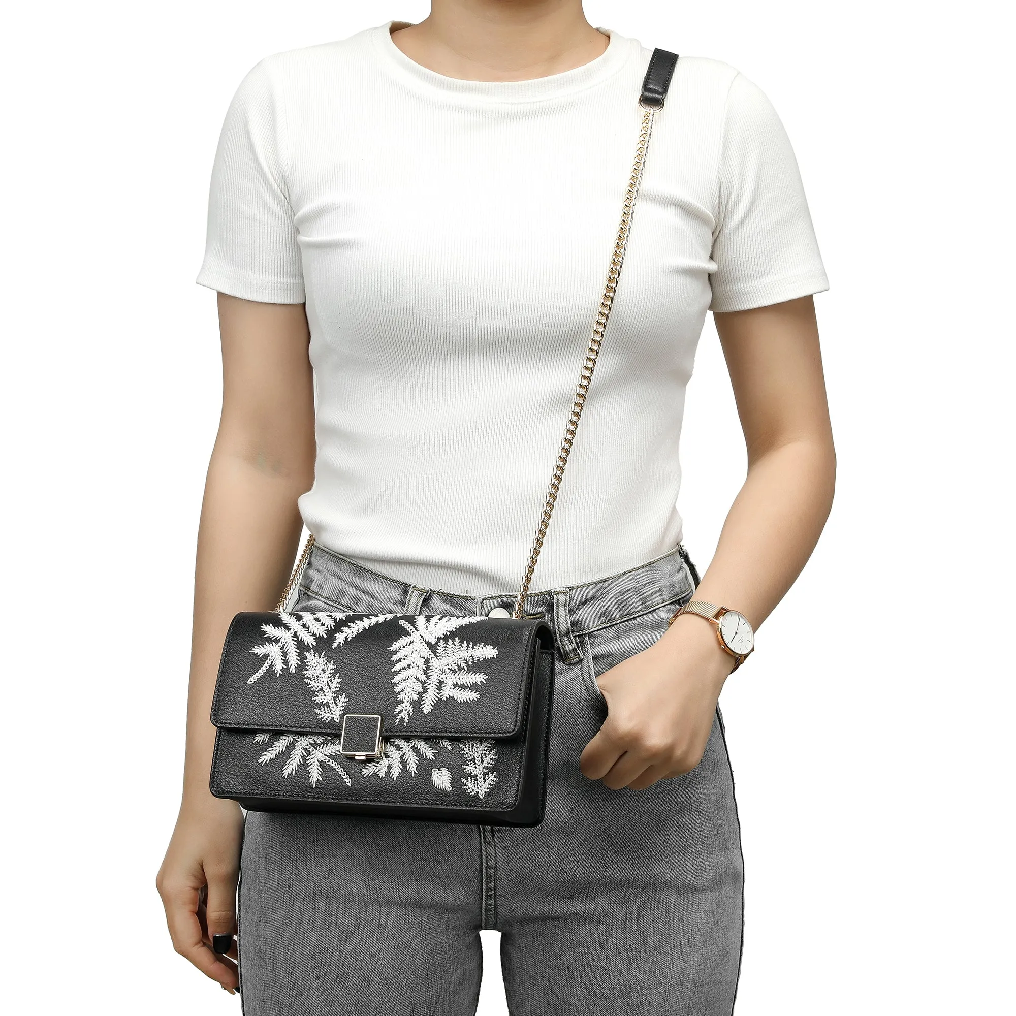 Tiffany & Fred Smooth Sewn Crossbody/Shoulder bag