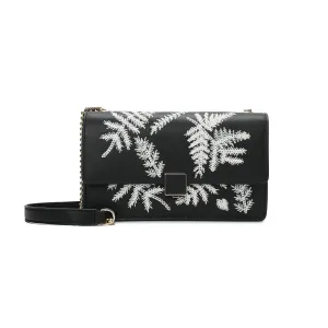 Tiffany & Fred Smooth Sewn Crossbody/Shoulder bag