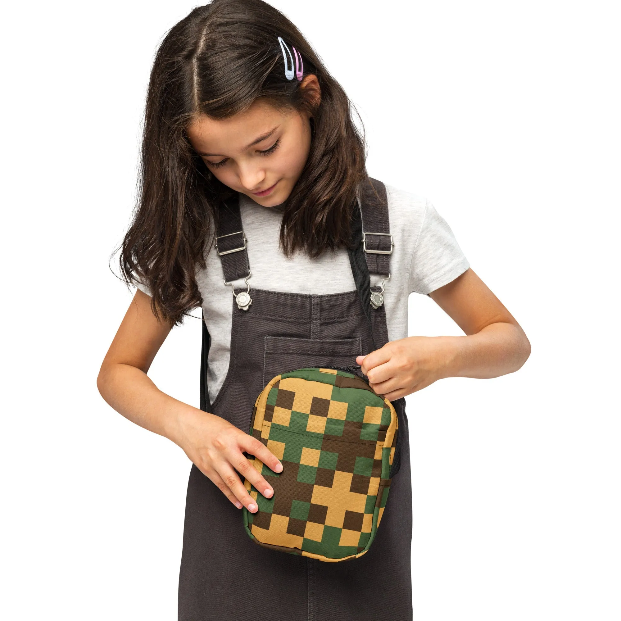 Utility crossbody bag