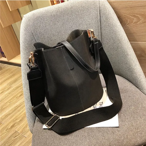 Women's bucket shoulder bag, large capacity, vintage, matte, faux leather, women's tote bag,handbags, black for women