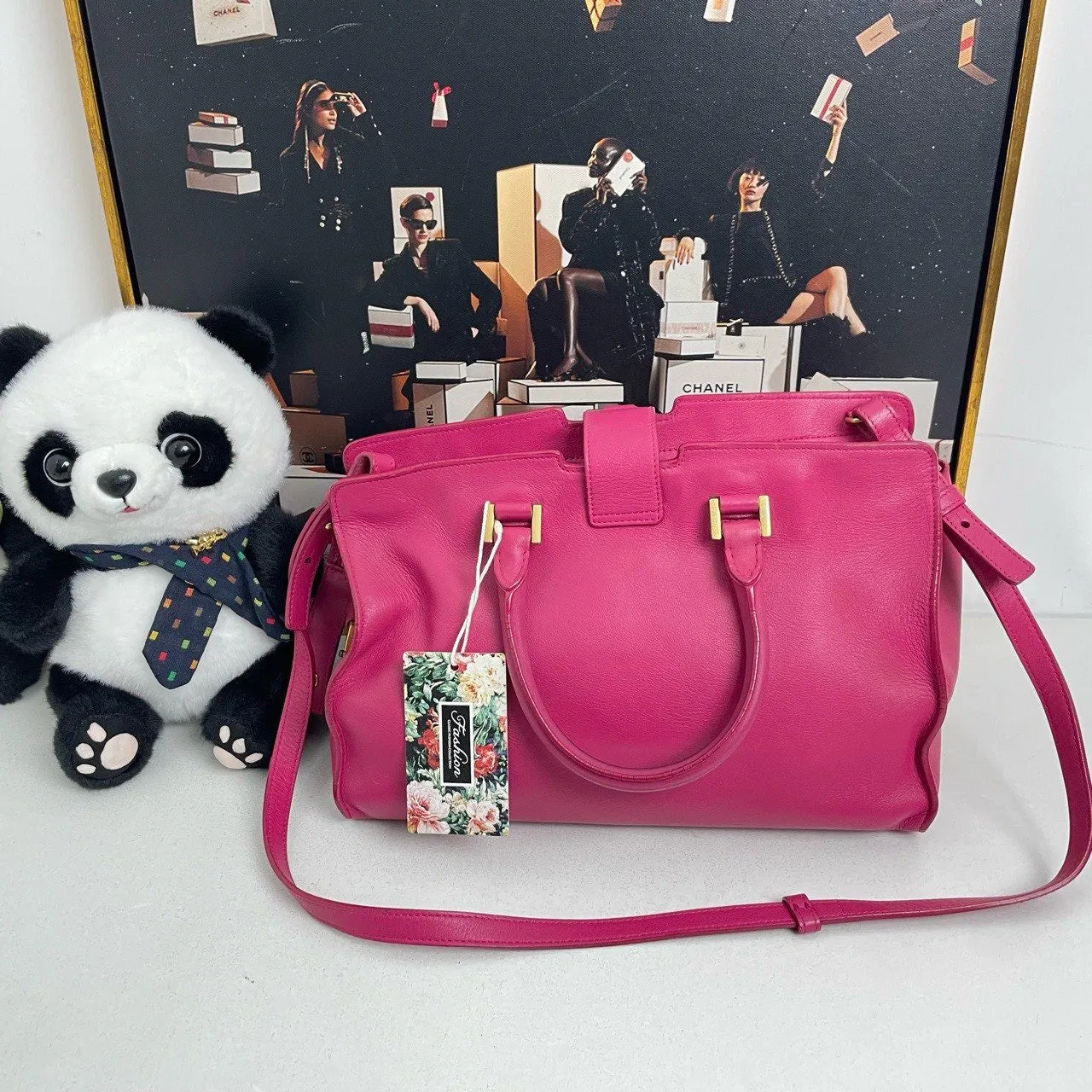 YSL Cabas Chyc Two-Way Bag in Pink Leather - Pre-Loved